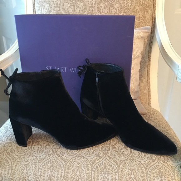 stuart weitzman lofty bootie